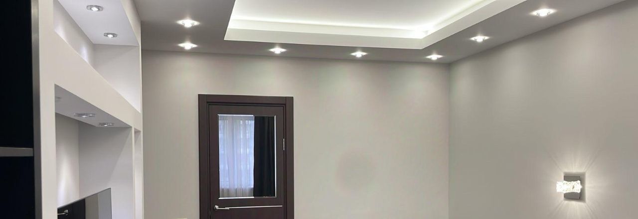 Сдаю трехкомнатную квартиру на улица Академика Виноградова, 1, метро Тропарёво, г. Москва