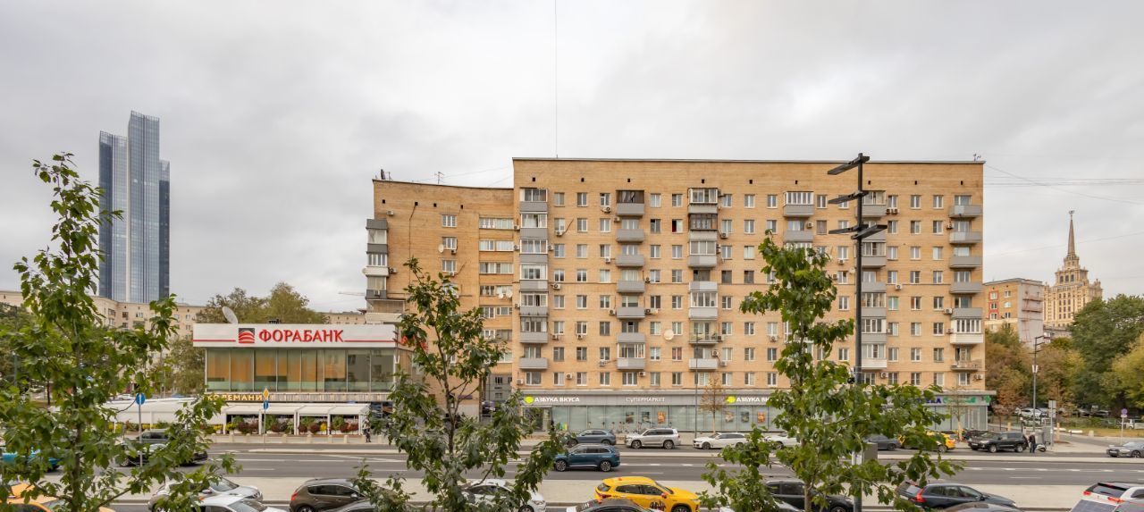Снять 3х-комнатную квартиру на Большая Дорогомиловская улица, 7, метро Киевская, г. Москва
