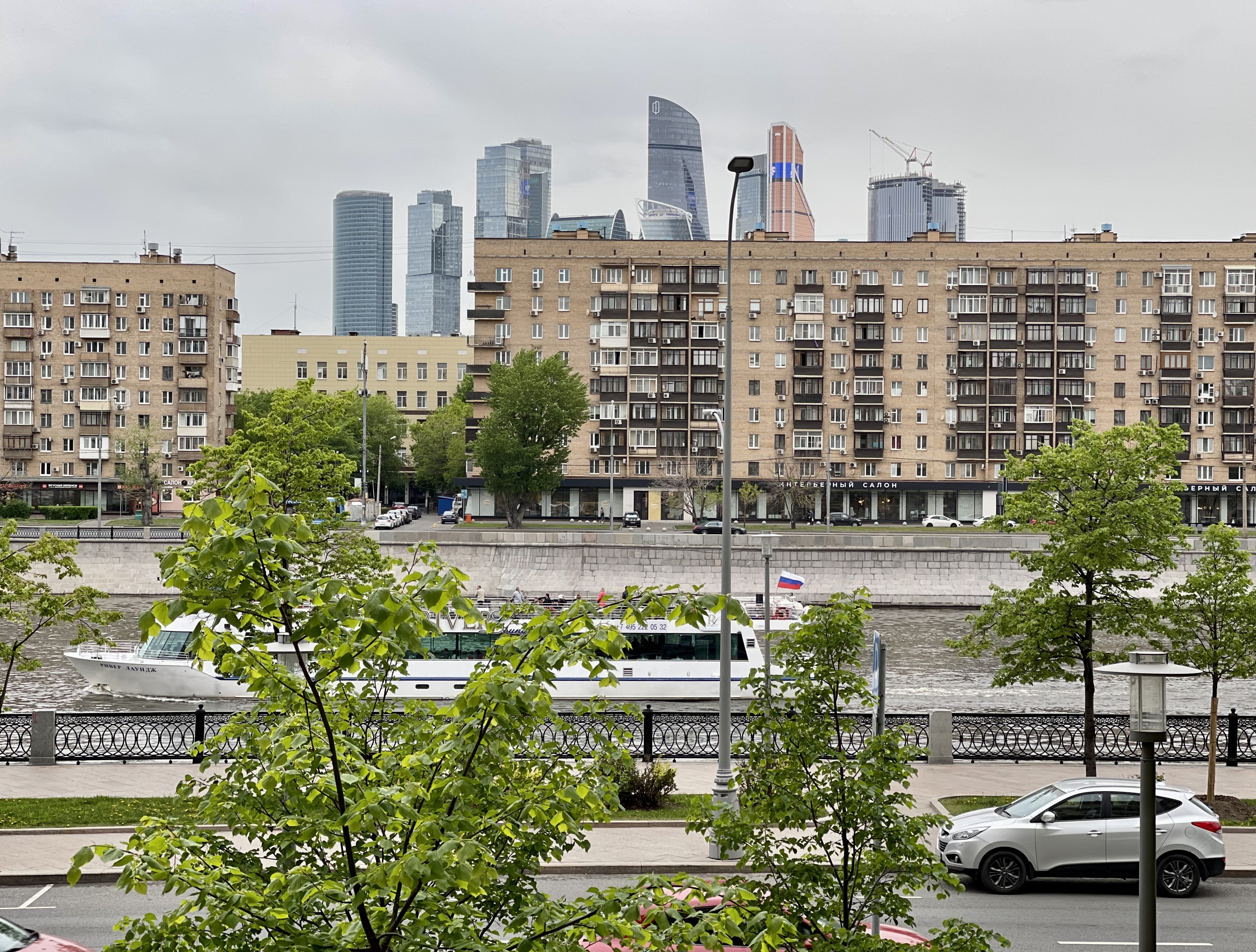 Снять 1к квартиру на г Москва, Саввинская наб, д 3, метро Смоленская (Арбатско-Покровская линия), г. Москва