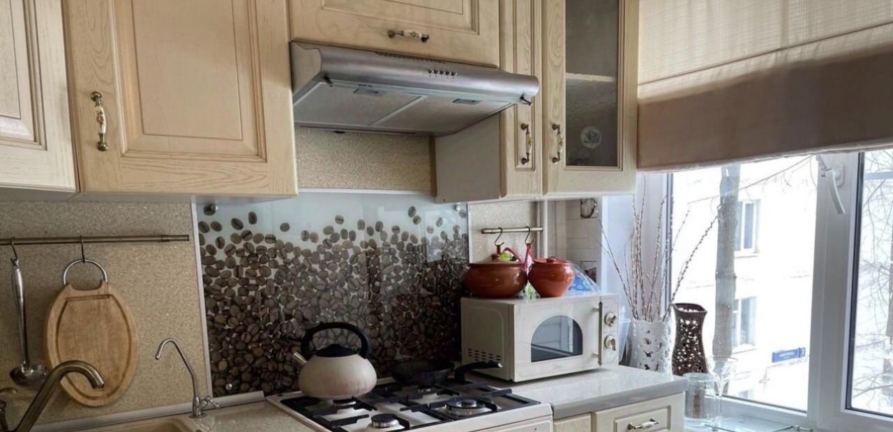 Сдам 2к квартиру на улица Коштоянца, 3, метро Проспект Вернадского, г. Москва