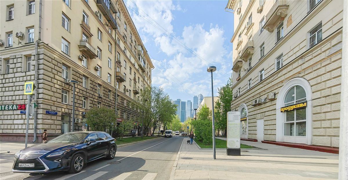 Снять 2к квартиру на Киевская улица, 20, метро Студенческая, г. Москва