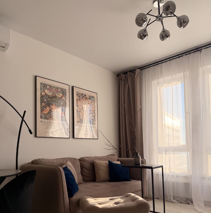 Аренда трехкомнатной квартиры на Большая Очаковская улица, 2, метро Мичуринский проспект, г. Москва