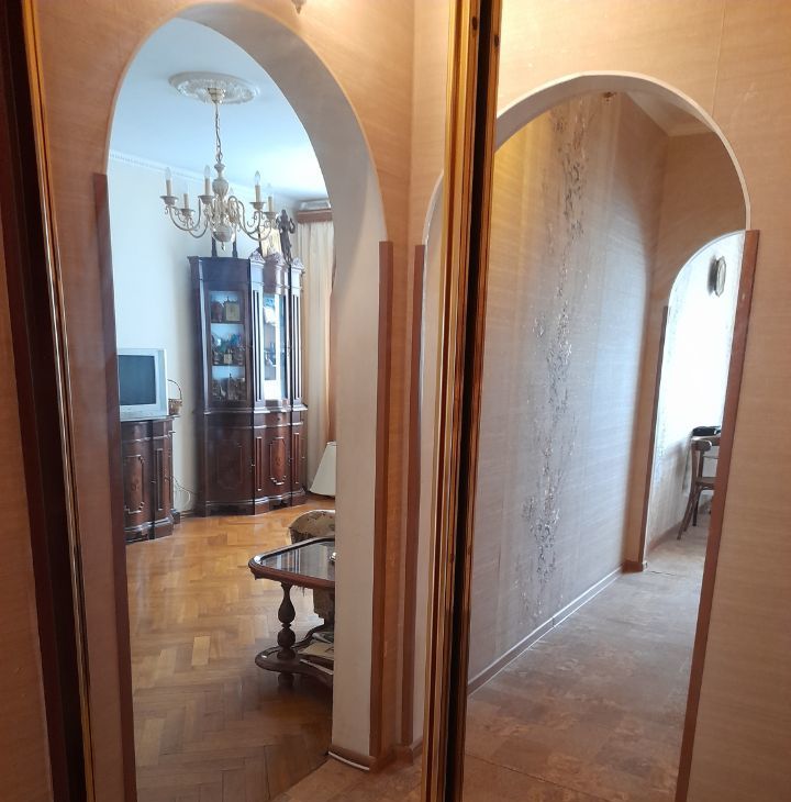 Сдается 3х-комнатная квартира на Сивашская улица, 7к2, метро Севастопольская, г. Москва