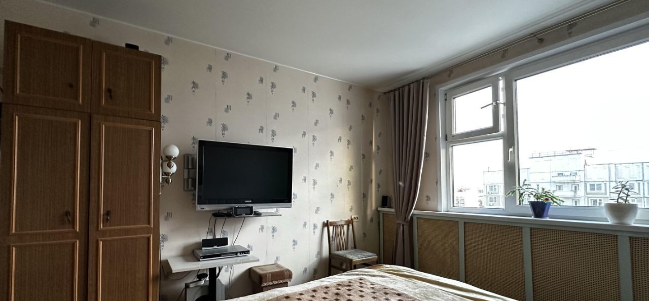 Сдаю 2к квартиру на улица Обручева, 15К2, метро Калужская, г. Москва