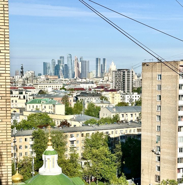 Сдается 3к квартира на улица Бахрушина, 4С1, метро Полянка, г. Москва