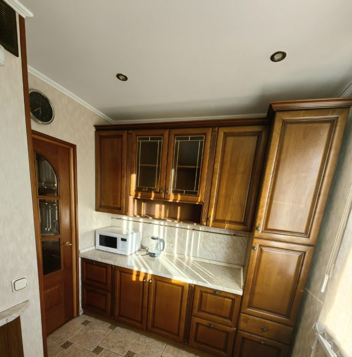 Сдаю четырехкомнатную квартиру на улица Наметкина, 9К3, метро Новые Черёмушки, г. Москва