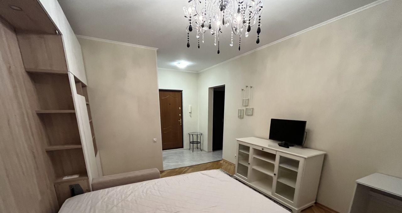 Сдам 1к квартиру на улица Удальцова, 87К4, метро Раменки, г. Москва