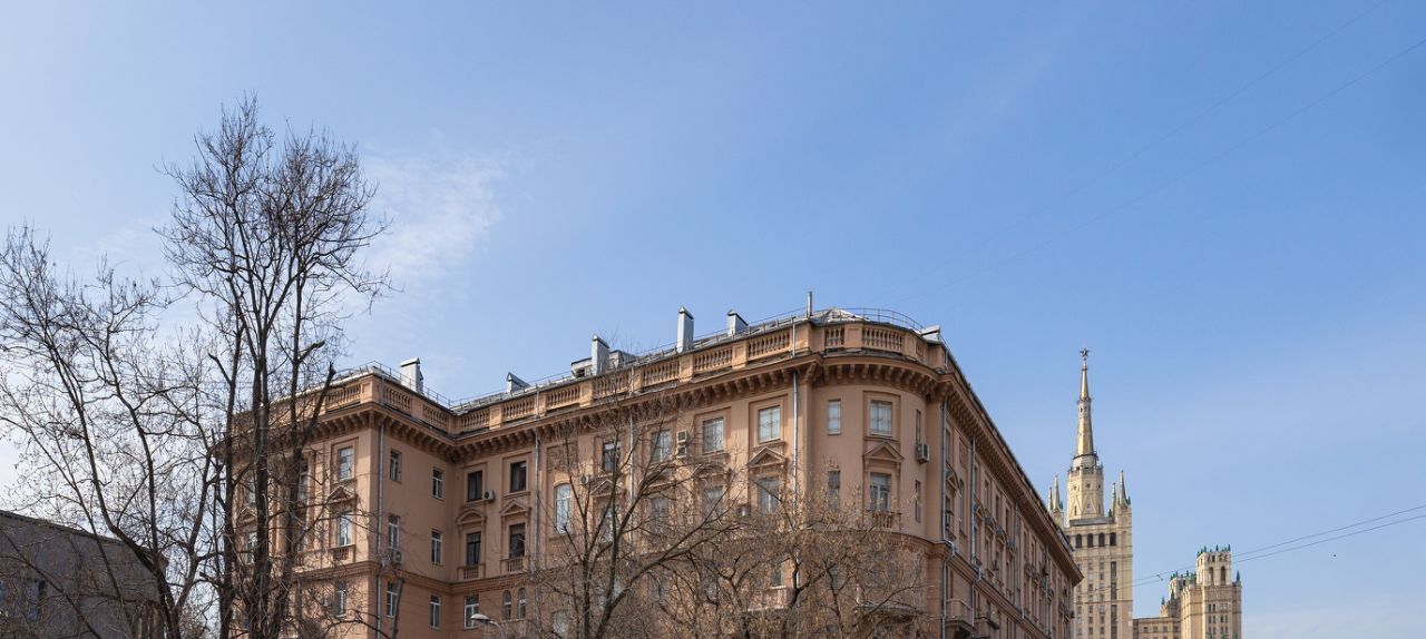 Сдается 3к квартира на Новинский бульвар, 28/35С1, метро Маяковская, г. Москва