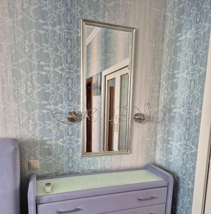Сдается 4-к квартира на улица Столетова, 17, метро Раменки, г. Москва