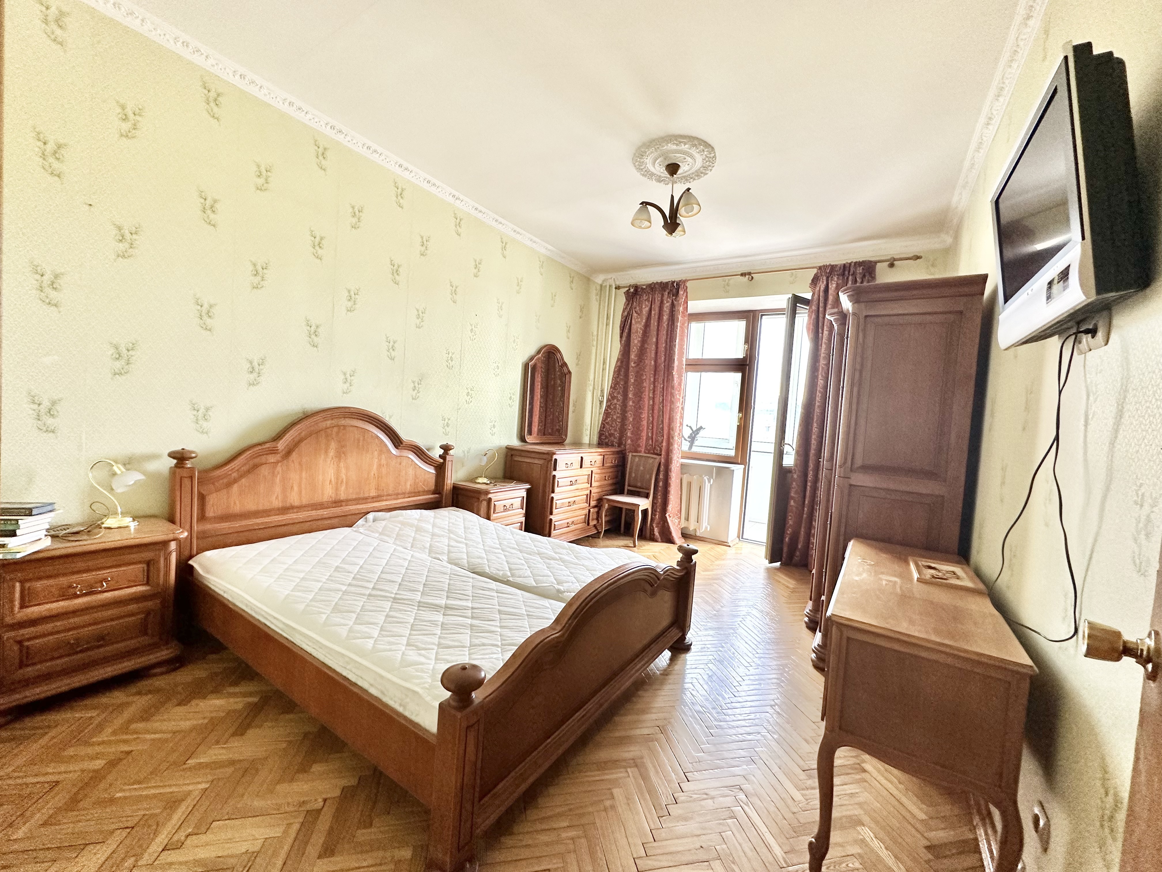 Сдается 3-комнатная квартира на г Москва, ул Скаковая, д 5, метро Динамо, г. Москва