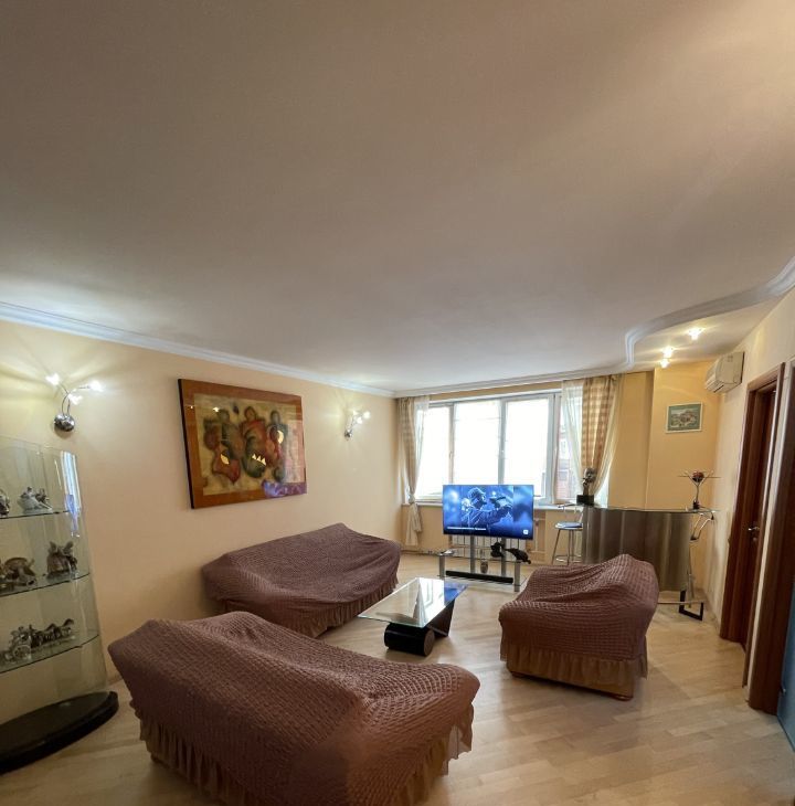 Снять 4-к квартиру на улица Космонавта Волкова, 29К1, метро Сокол, г. Москва