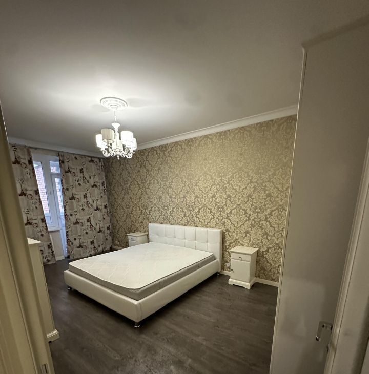 Сдам трехкомнатную квартиру на Можайское шоссе, 6К1, метро Кунцевская, г. Москва