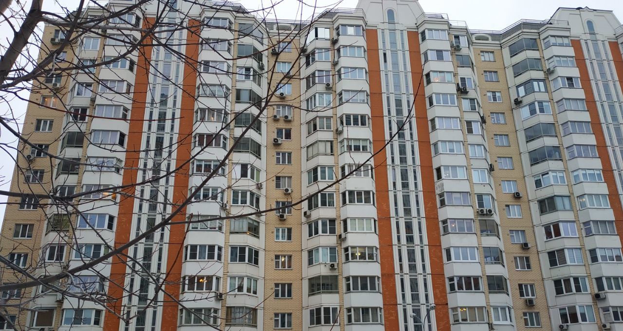 Снять 1к квартиру на Озерная улица, 4к1, метро Мичуринский проспект, г. Москва