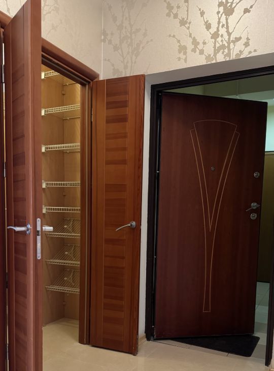 Сдаю четырехкомнатную квартиру на улица Удальцова, 7К1, метро Проспект Вернадского, г. Москва