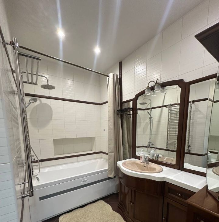 Сдается 2-комнатная квартира на Кутузовский проспект, 4/2, метро Киевская, г. Москва