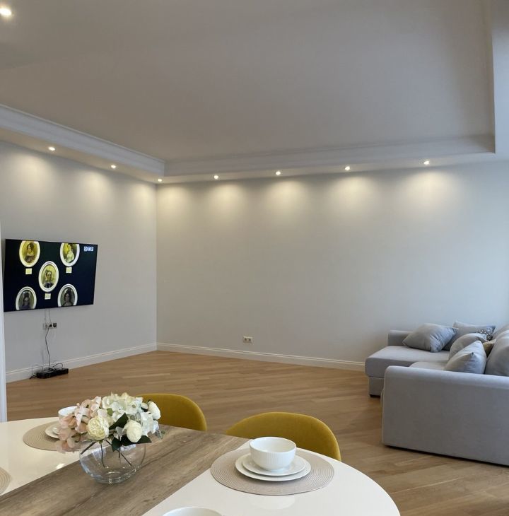 Снять 3х-комнатную квартиру на улица Столетова, 11, метро Ломоносовский проспект, г. Москва