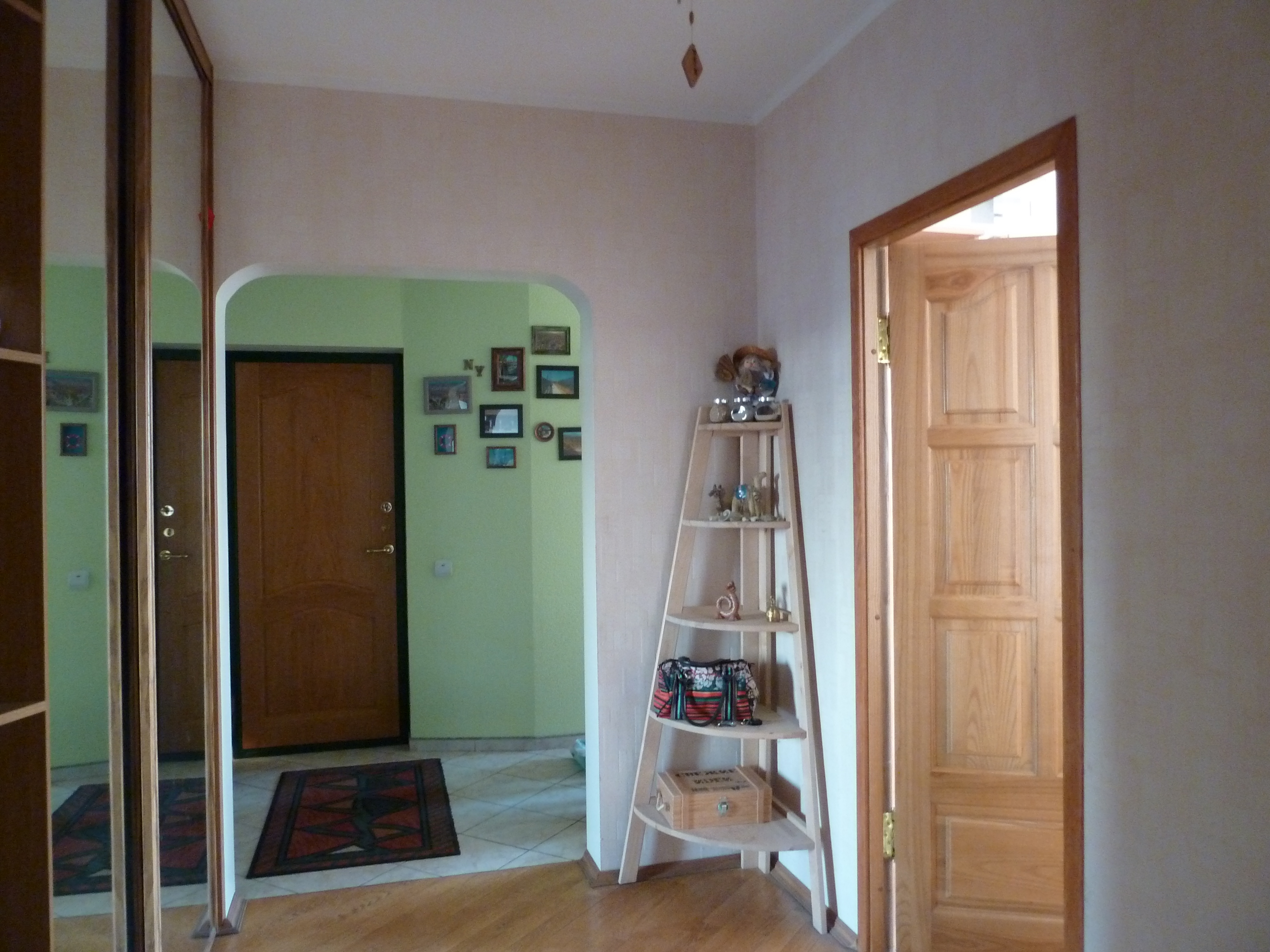 Снять комнату на г Москва, ул Лавочкина, д 44 к 3, метро Беломорская, г. Москва