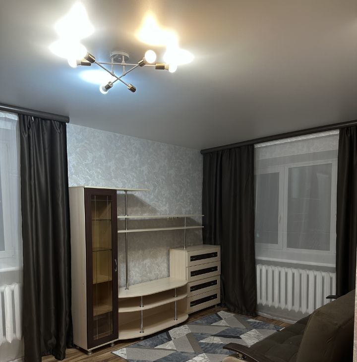 Снять 1к квартиру на улица Люблинская, 1/3, метро Бунинская аллея, г. Москва