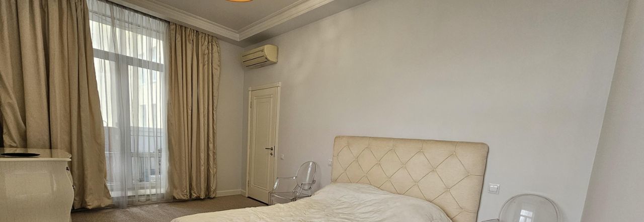 Сдам 2х-комнатную квартиру на Тверская улица, 8к1, метро Боровицкая, г. Москва