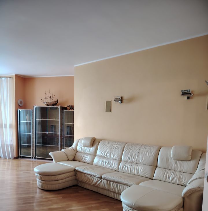 Сдаю 3-к квартиру на Мичуринский проспект, 11К3, метро Раменки, г. Москва