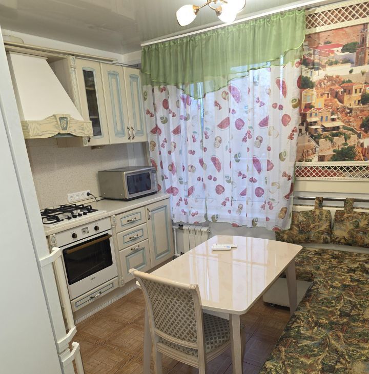 Аренда 2-к квартиры на Малая Переяславская улица, 10, метро Марьина Роща, г. Москва