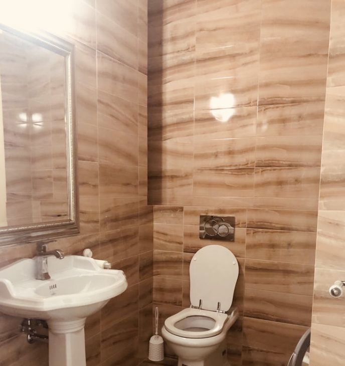 Аренда трехкомнатной квартиры на Мосфильмовская улица, 88к2с7, метро Ломоносовский проспект, г. Москва