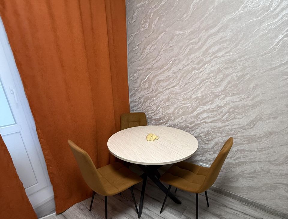 Сдается 1-комнатная квартира на улица Бианки, 8к2, метро Рассказовка, г. Москва