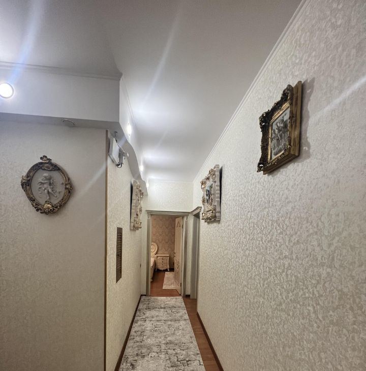 Сдам трехкомнатную квартиру на Кастанаевская улица, 17, метро Филёвский парк, г. Москва