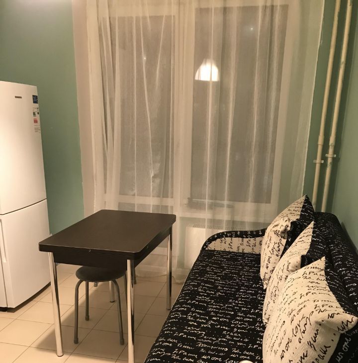 Сдам 1-к квартиру на улица Саларьевская, 10к1, метро Филатов Луг, г. Москва