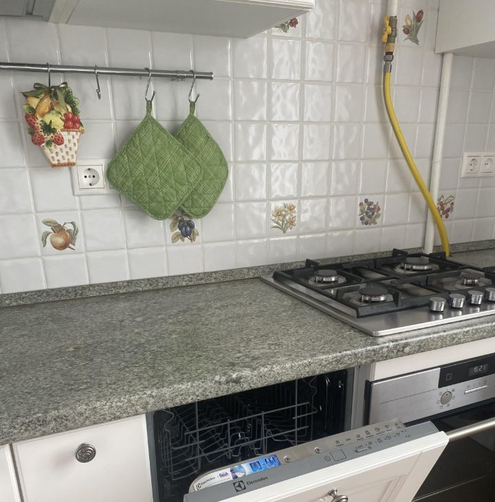 Сдается 2к квартира на Фрунзенская набережная, 38/1, метро Фрунзенская, г. Москва
