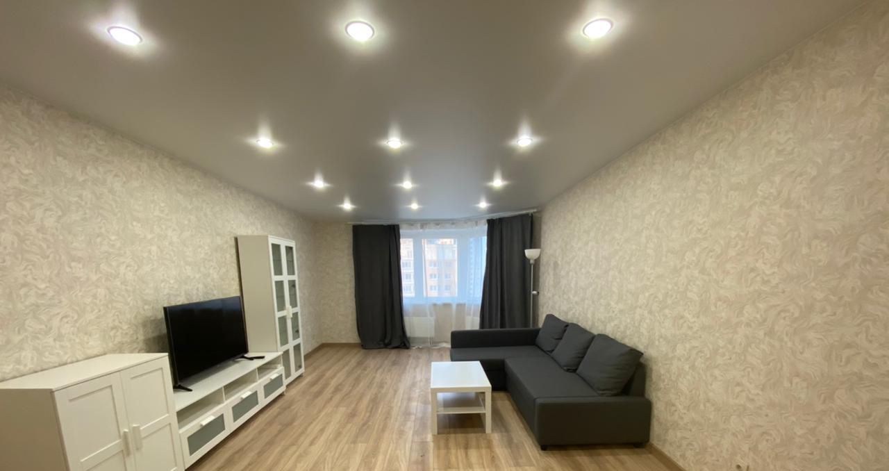 Сдаю 2к квартиру на Синявинская улица, 11к9, г. Москва