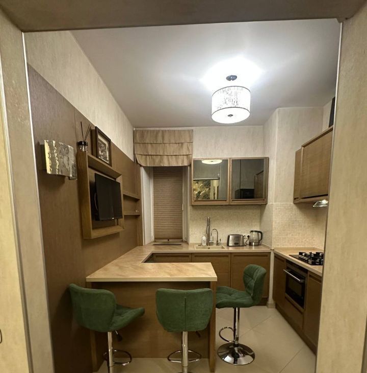 Аренда 2х-комнатной квартиры на Кутузовский проспект, 4/2, метро Смоленская (Арбатско-Покровская линия), г. Москва