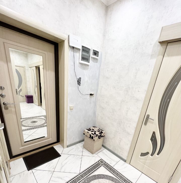 Сдаю 2к квартиру на улица Маршала Рыбалко, 2к6, метро Октябрьское поле, г. Москва