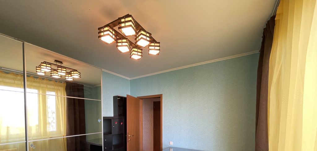 Аренда четырехкомнатной квартиры на улица Наметкина, 9, метро Калужская, г. Москва