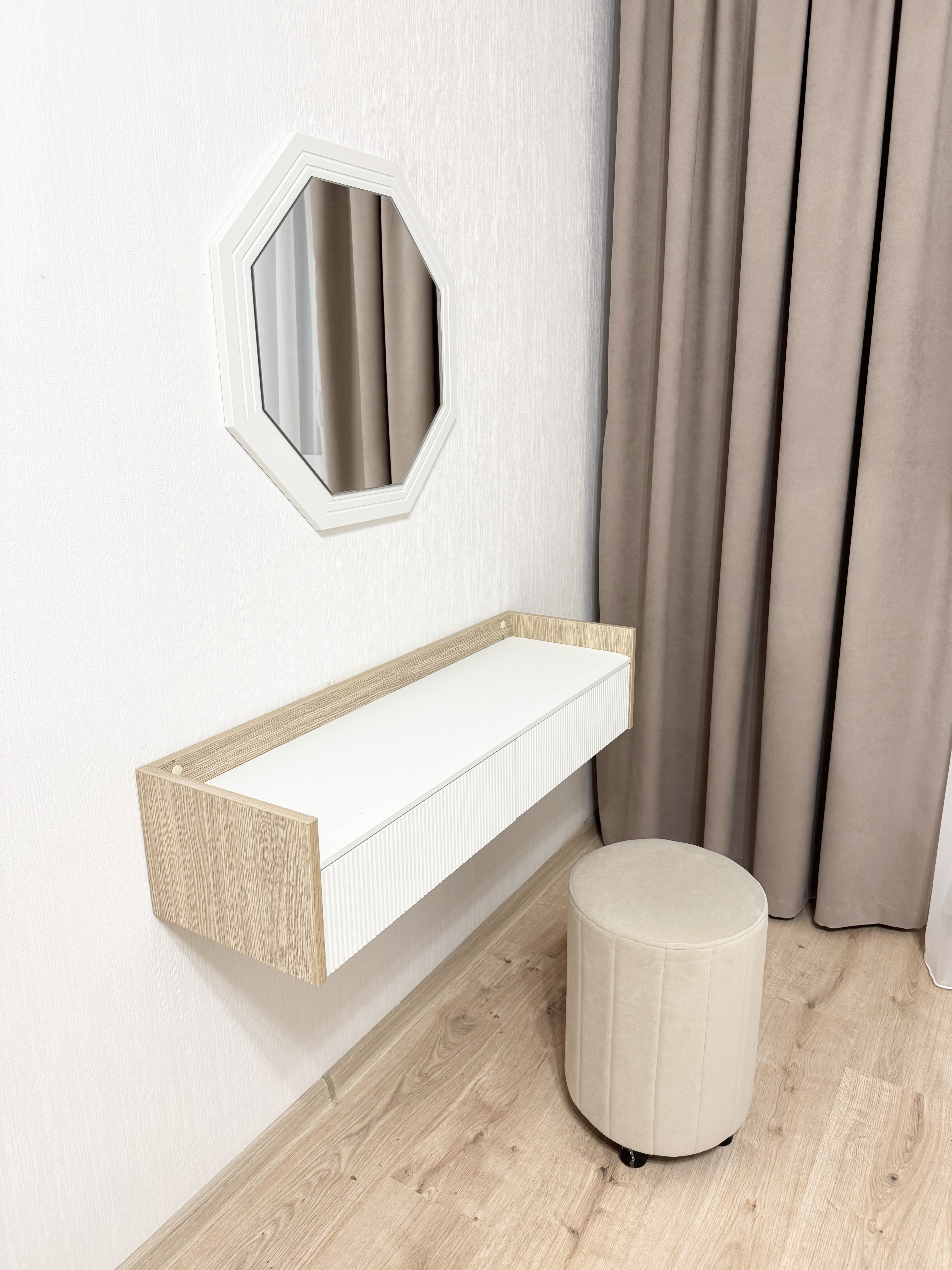 Снять двухкомнатную квартиру на Московская обл, г Дмитров, пгт Деденево, ул Заречная, д 10, г. Москва