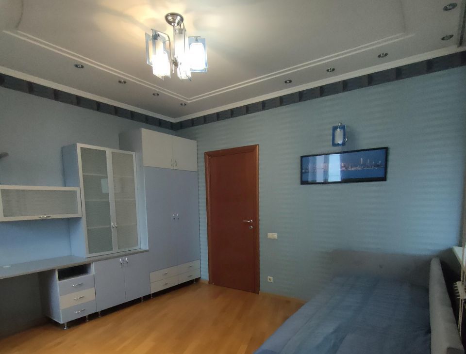 Снять 4-к квартиру на улица Островитянова, 13, г. Москва