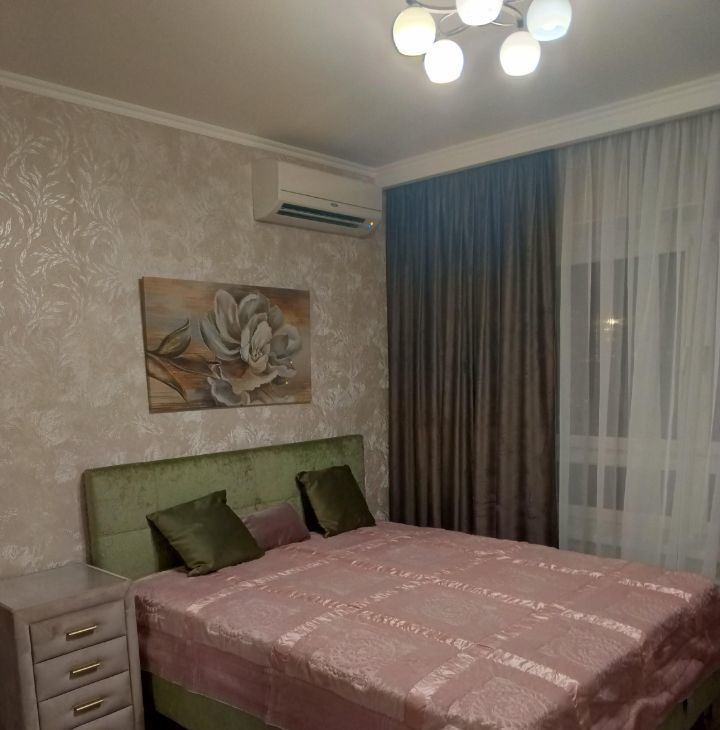 Сдаю однокомнатную квартиру на улица Лавриненко, 13к3, метро Некрасовка, г. Москва