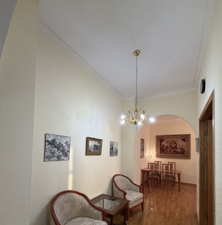 Снять 3-к квартиру на Ленинградский проспект, 75к1Б, метро Аэропорт, г. Москва