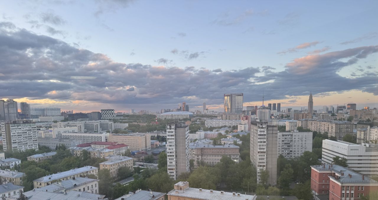 Сдаю 2к квартиру на Хорошевское шоссе, 12к1, метро Улица 1905 года, г. Москва