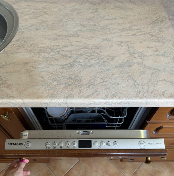 Сдаю 3-комнатную квартиру на улица Наметкина, 11К1, метро Новые Черёмушки, г. Москва