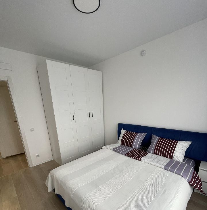 Сдаю трехкомнатную квартиру на Лобненская улица, 13К2, метро Ховрино, г. Москва