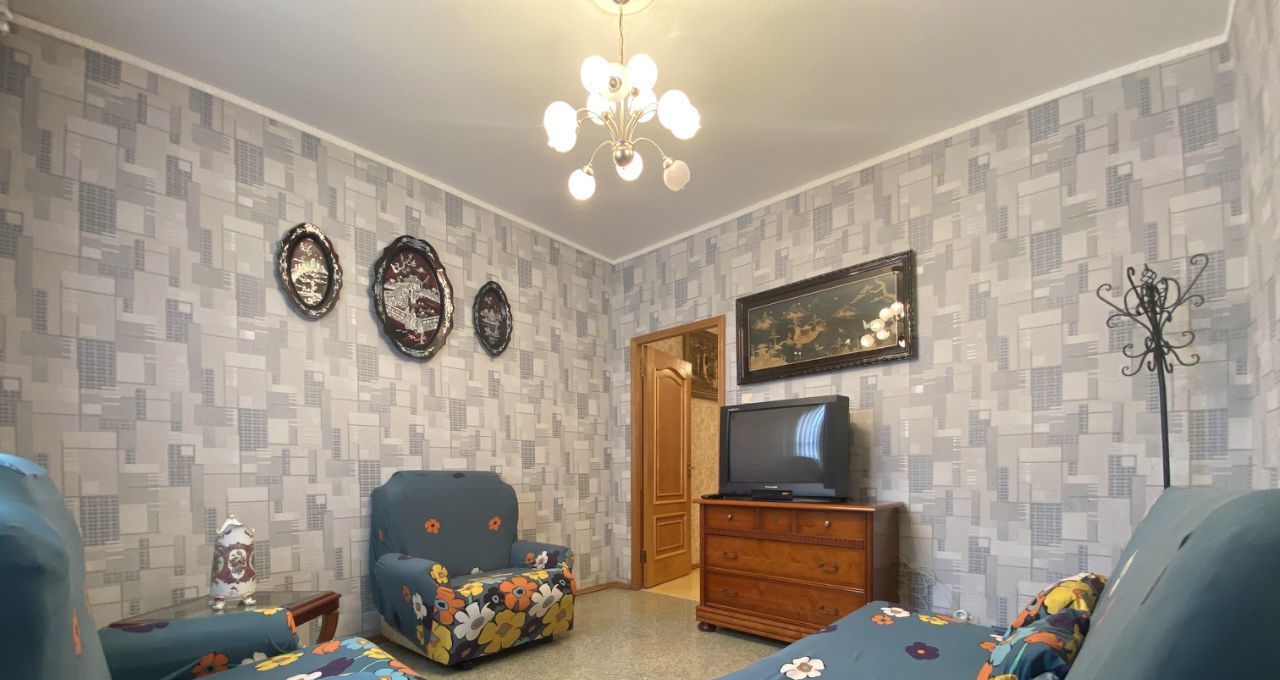 Сдаю 3х-комнатную квартиру на улица Удальцова, 5К1, метро Проспект Вернадского, г. Москва