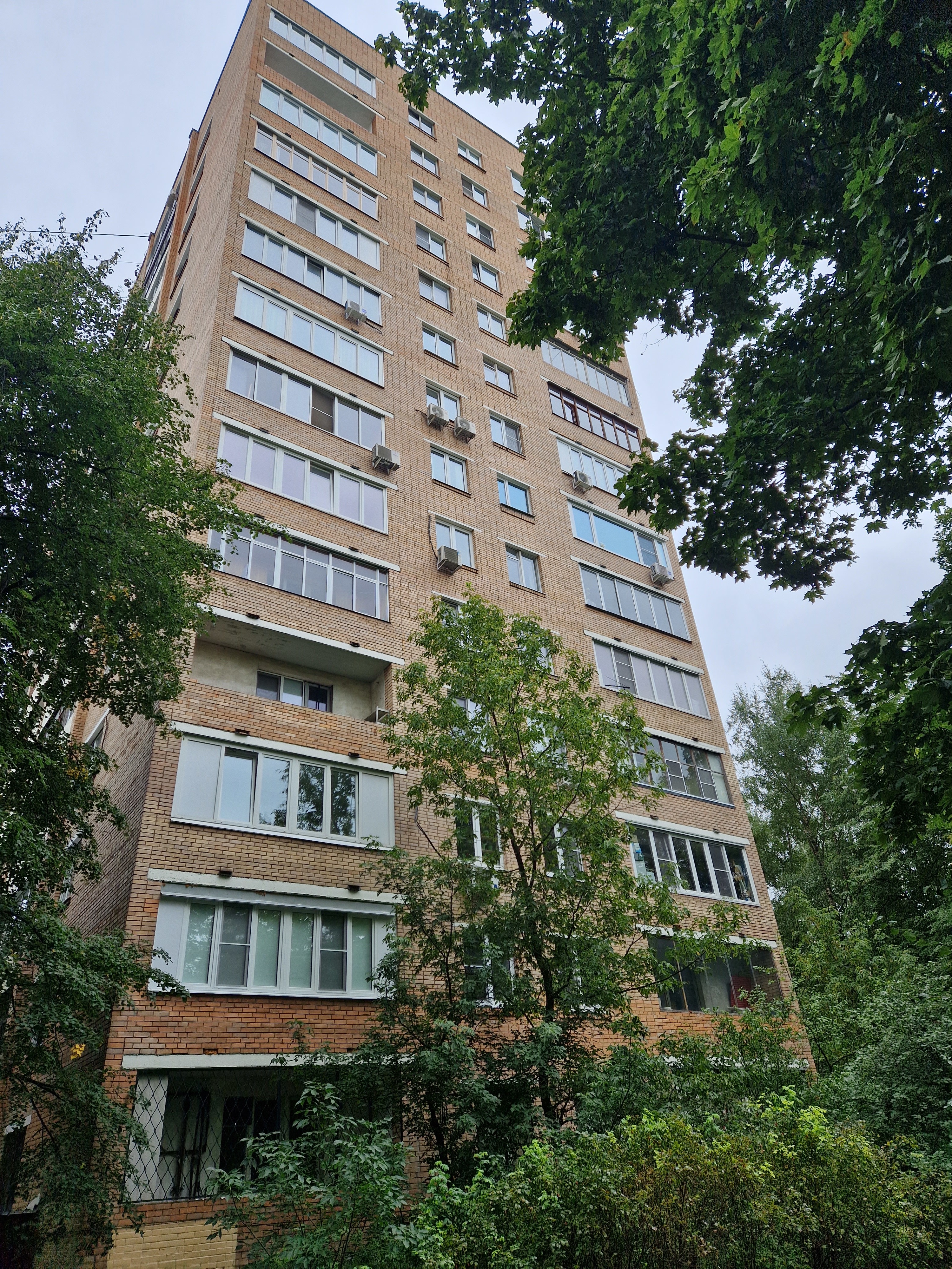 Сдается 1-к квартира на г Москва, ул Расплетина, д 19 к 2, метро Октябрьское поле, г. Москва