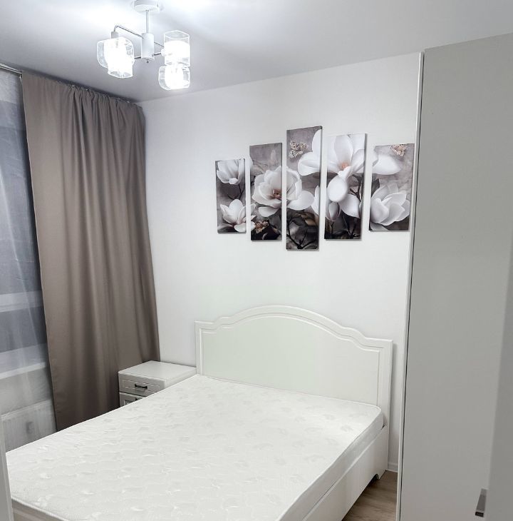 Снять 2к квартиру на улица Алхимовская, 1к4, метро Бунинская аллея, г. Москва