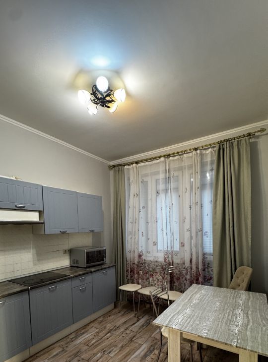 Снять трехкомнатную квартиру на Ленинградский проспект, 35С2, метро Аэропорт, г. Москва