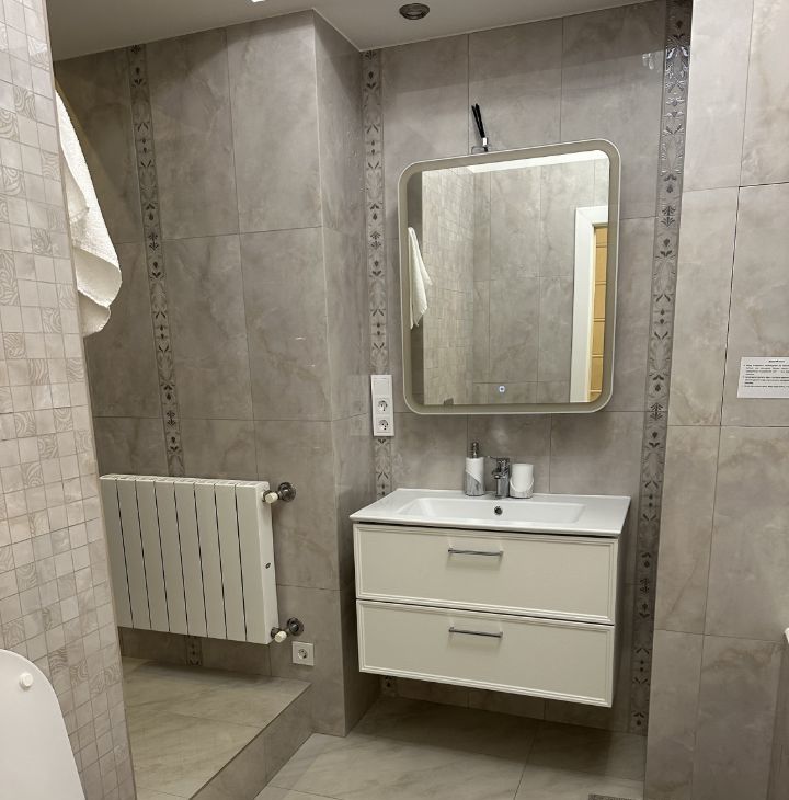 Сдаю 4-комнатную квартиру на Садовая-Каретная улица, 20С1, метро Цветной бульвар, г. Москва