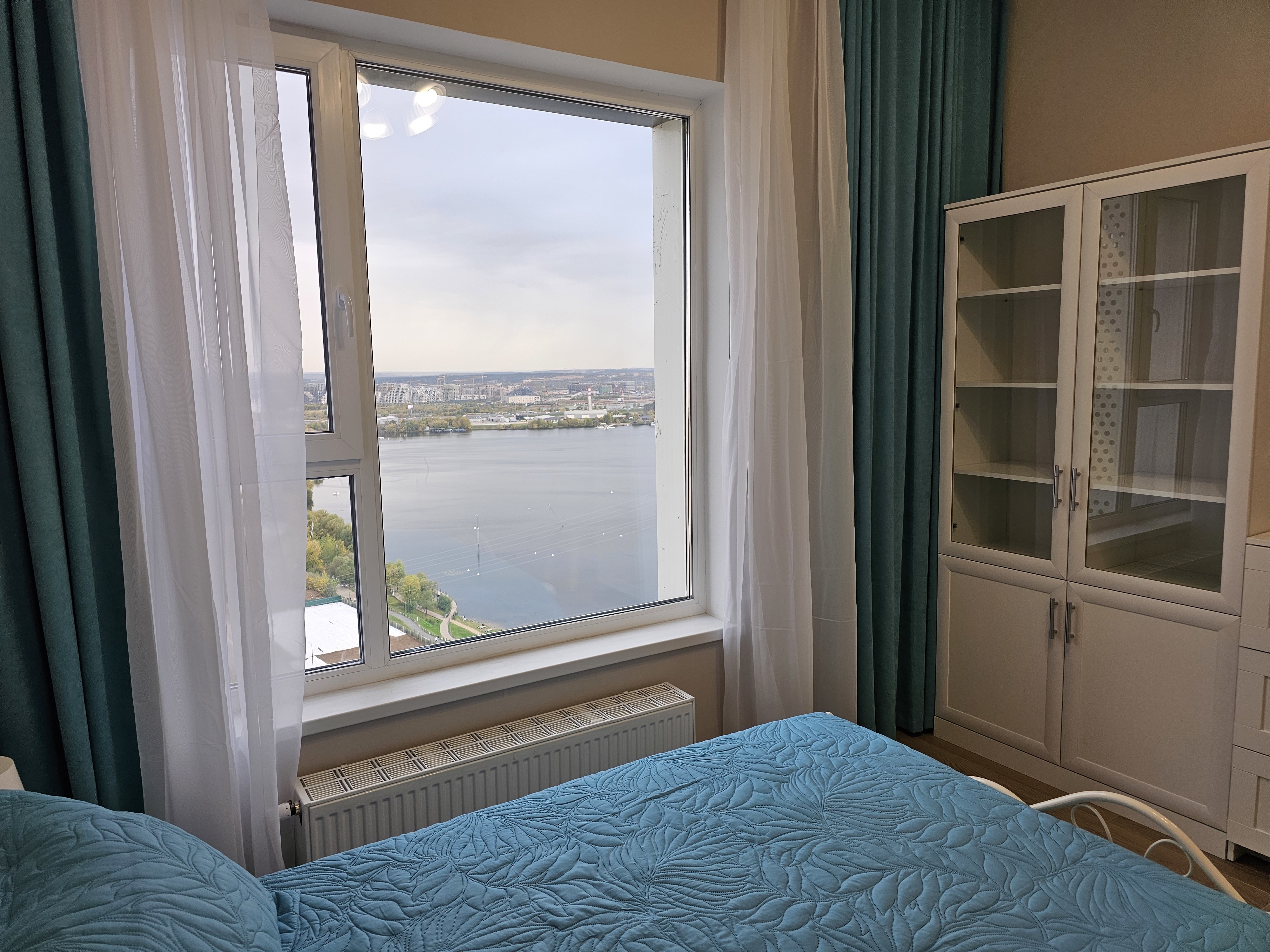 Сдам 3-комнатную квартиру на Московская обл, г Красногорск, ул Тенистых Аллей, д 3 к 3, метро Строгино, г. Москва