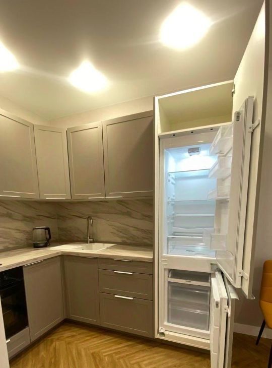 Сдаю 1-комнатную квартиру на проезд Стройкомбината, 1, метро Озёрная, г. Москва