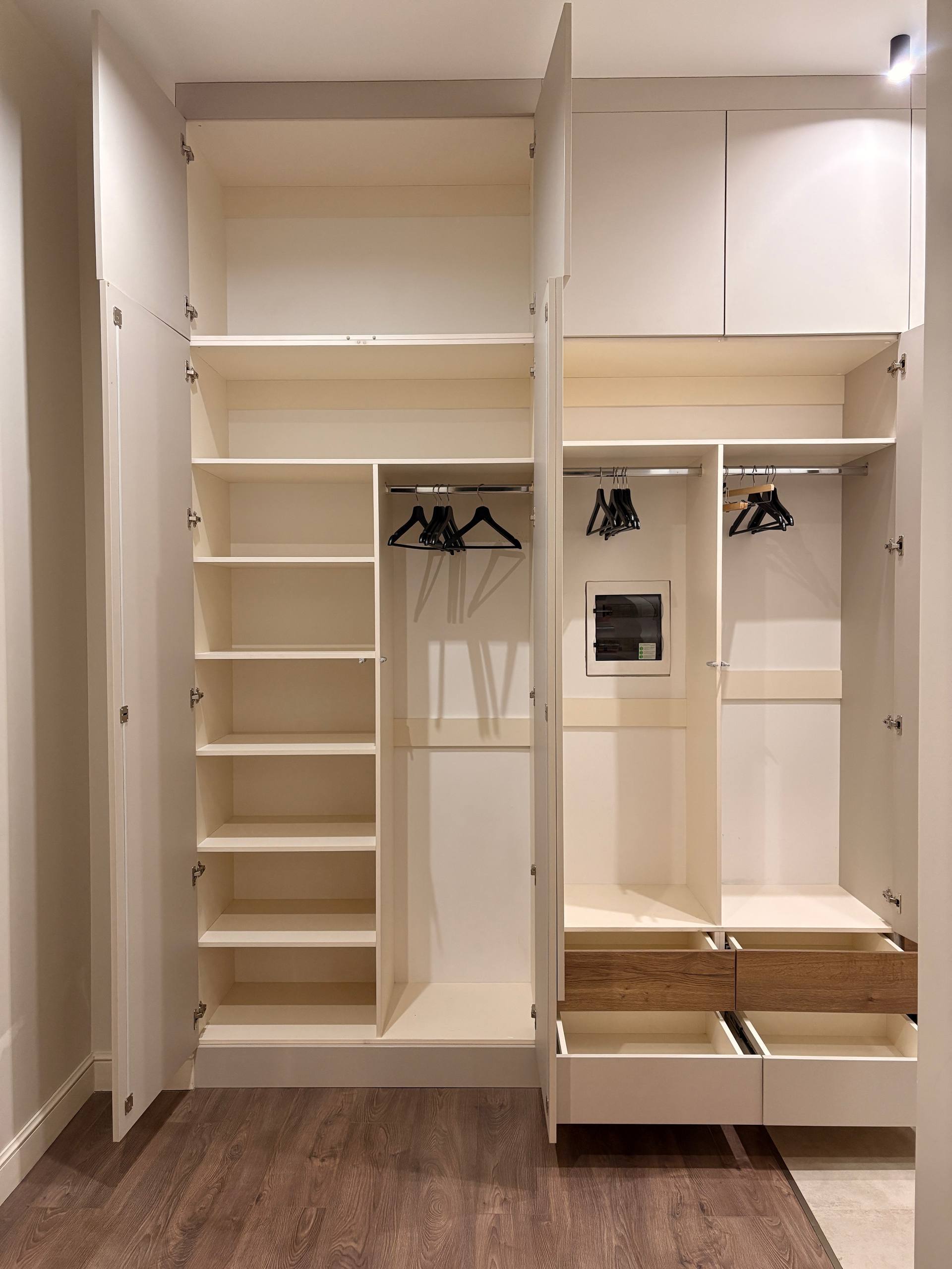 Аренда 2х-комнатной квартиры на г Москва, ул Новоалексеевская, д 16 к 2, метро Алексеевская, г. Москва