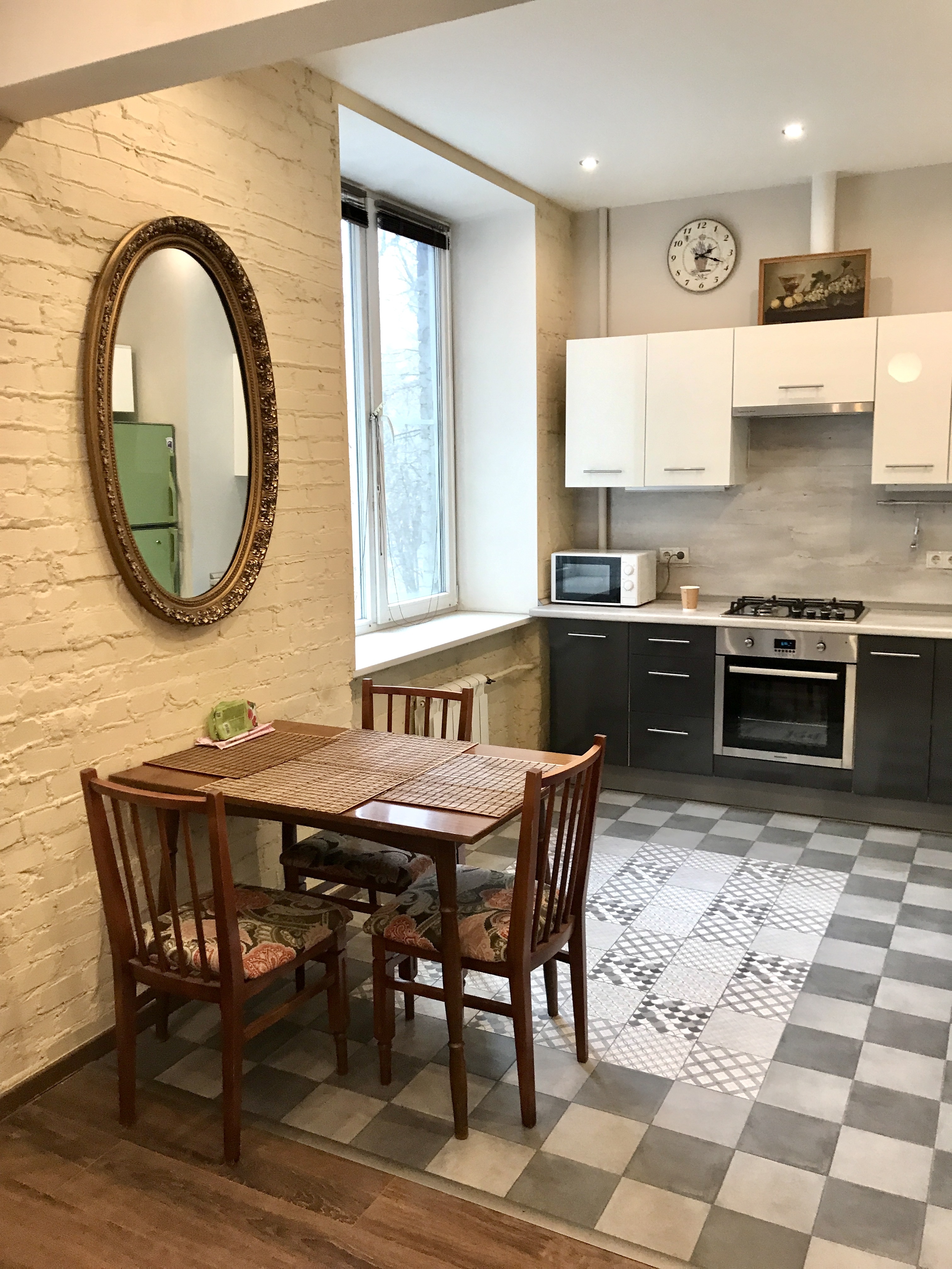 Аренда 2-комнатной квартиры на г Москва, ул Мосфильмовская, д 2В, метро Кутузовская, г. Москва